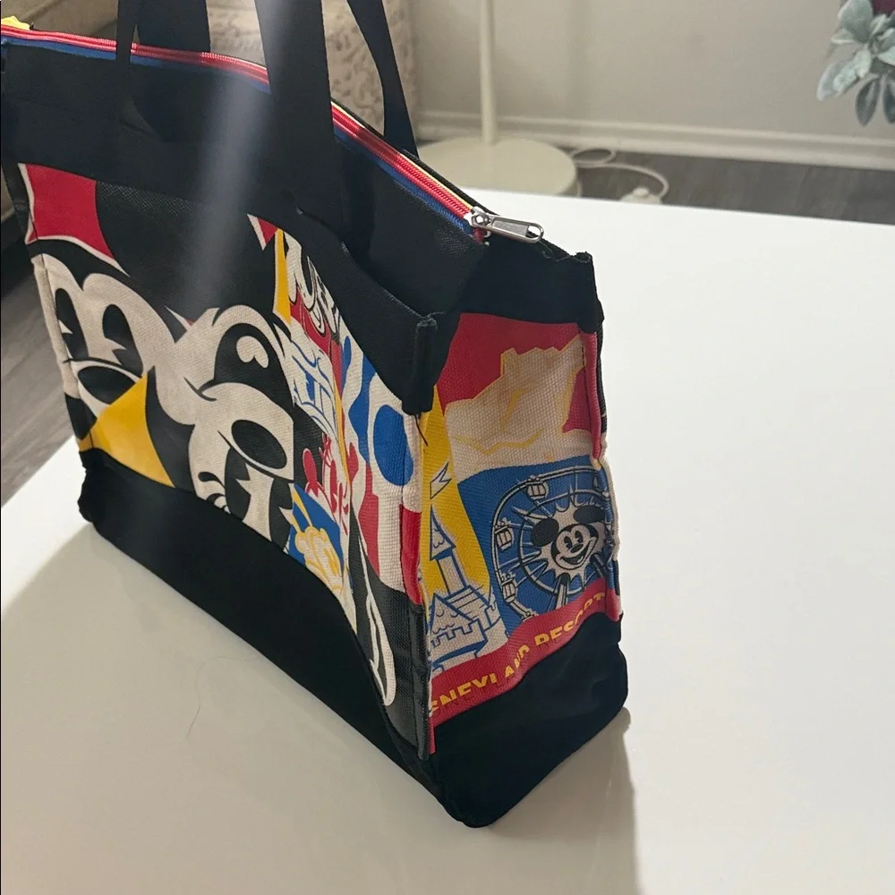 DISNEY Parks 2021 Mickey Mouse Tote Bag w Minnie Donald Pluto & Goofy